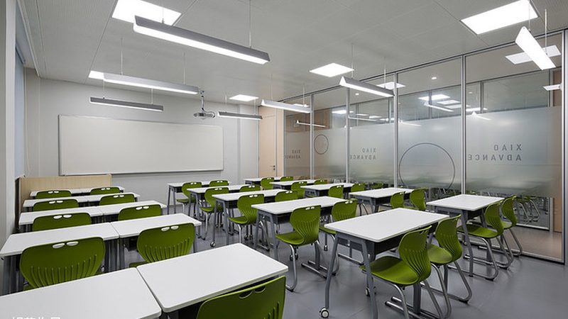 女生学PLC编程：前景广阔，技能为王